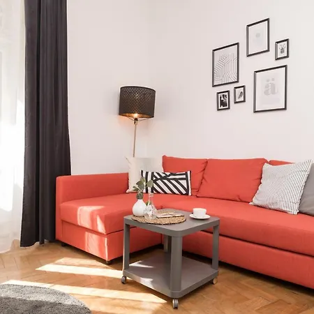 Apartment City *