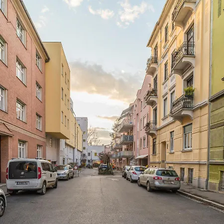 City * Graz